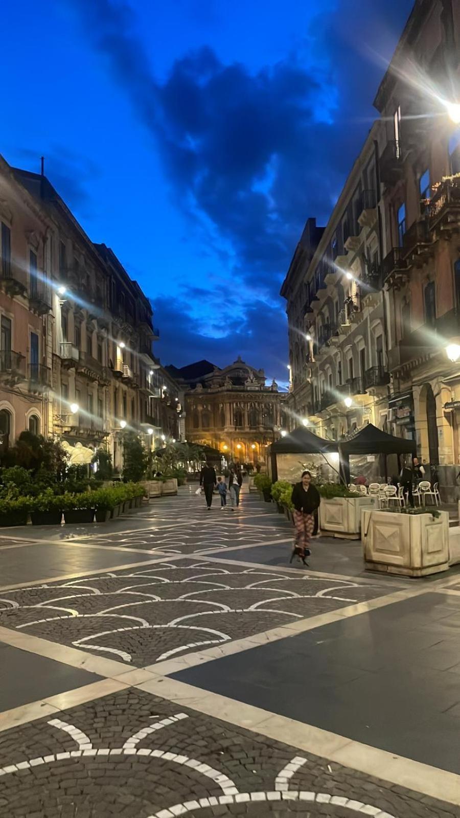Appartamento La Casa Dell Alfiere Aeroporto di Catania Fontana Rossa Esterno foto